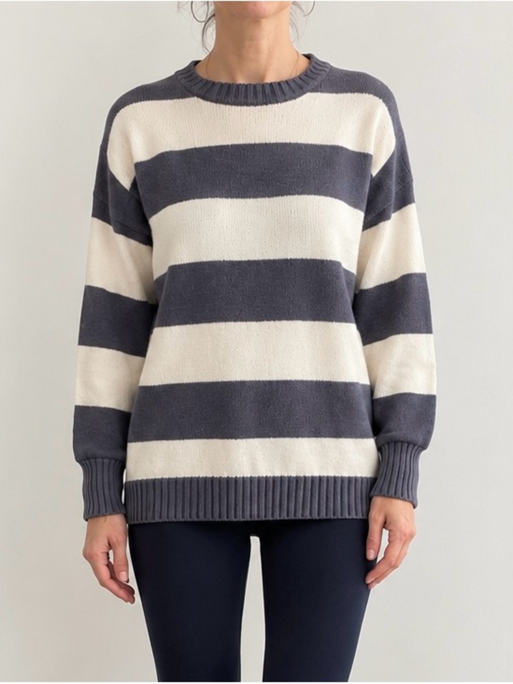 Brandy Melville Wide-Stripe Crewneck Sweater in Gray-Blue and Cream